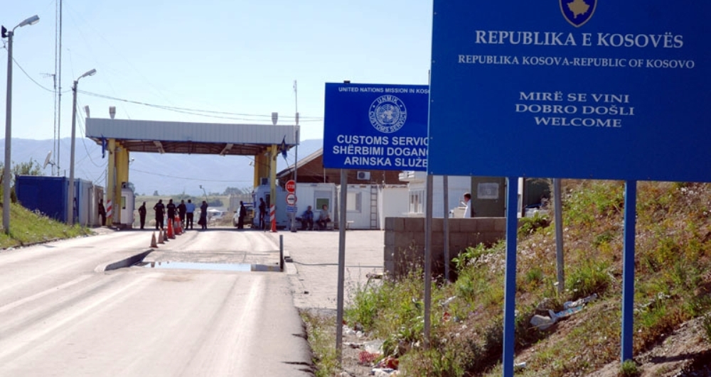 Nis zbatimi i marreveshjes, Kosove-Serbi pa dokumente ne hyrje-dalje